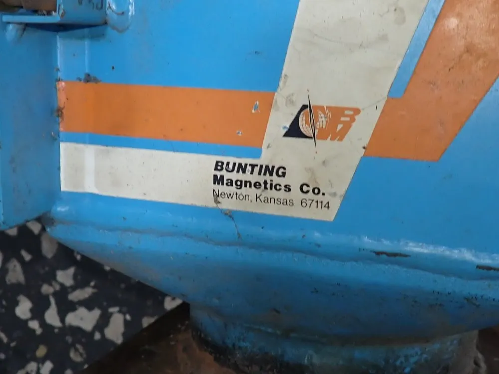 Bunting Magnetics Hoppers