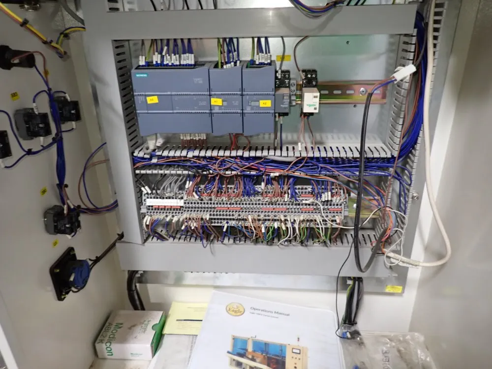 Eagle 19" X 73 1/2" Case Sealer - T30cf