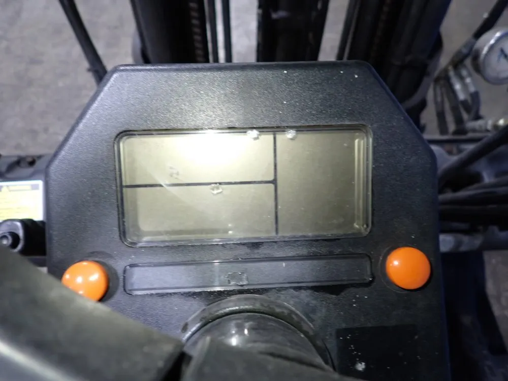 Caterpillar 2750 Lbs Electric Forklift - Ep18kt