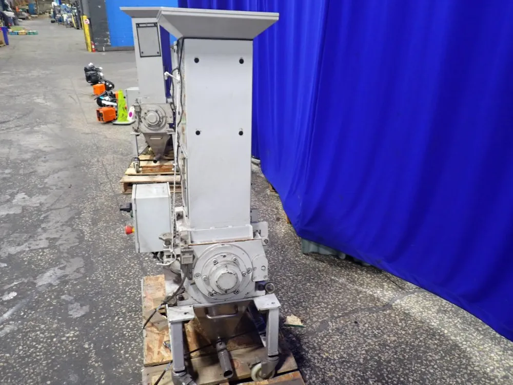 Matsui 10" X 8" Granulator - Smgl-100u