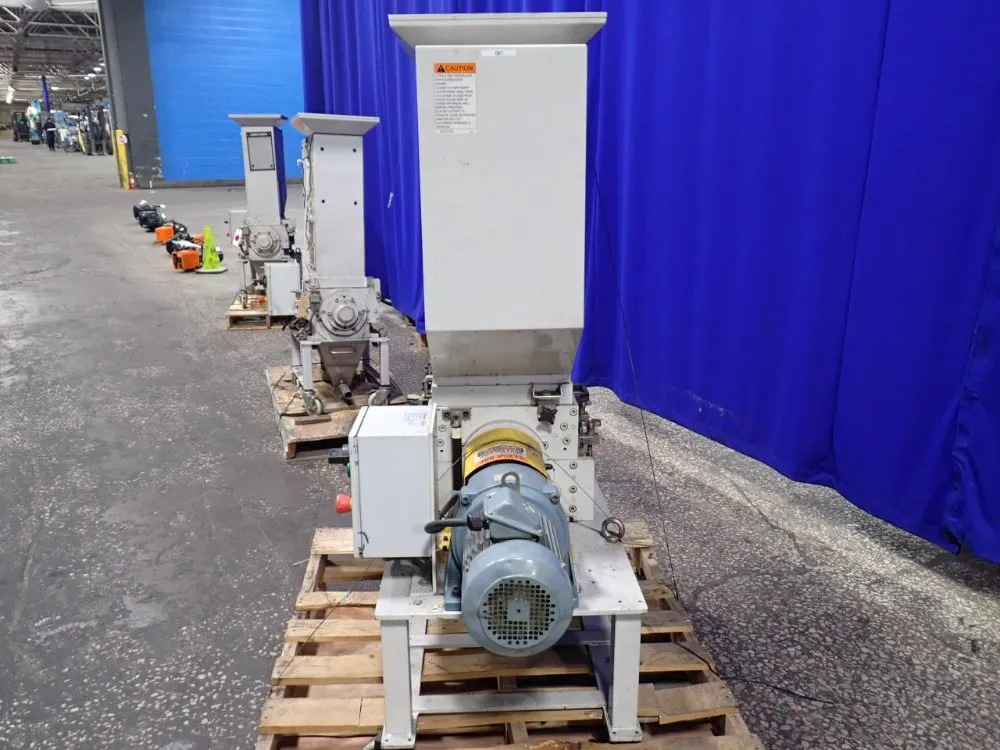 Matsui 12" X 10.5" Granulator - Smgl2-200u