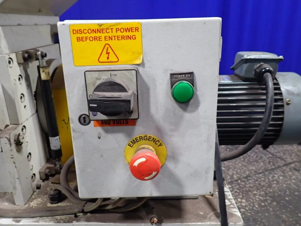 Matsui 10.5" X 12" Granulator - Smgl2-200u