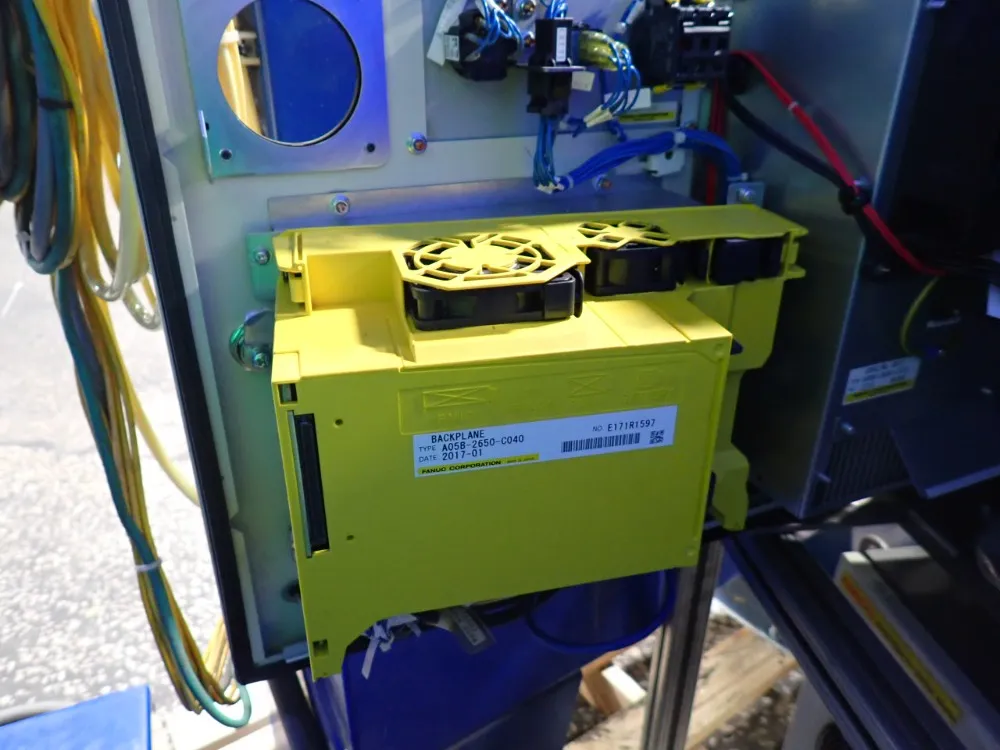 Fanuc Robot - Lr Mate 200id 7l / Lr Mate 200id 4s