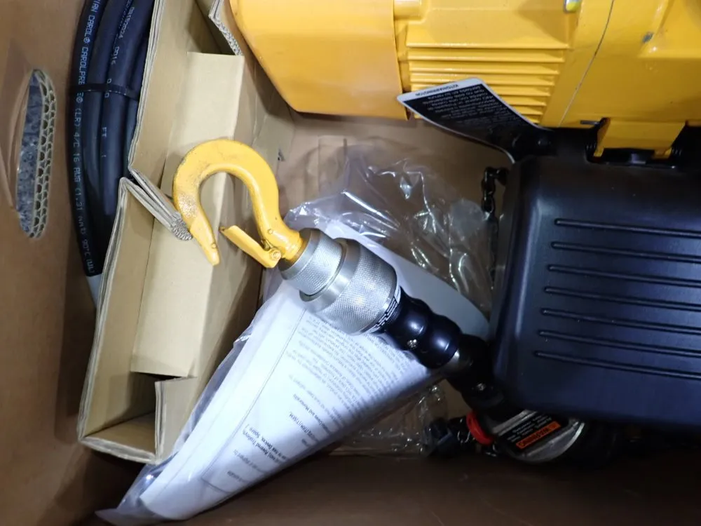 Harrington 1/8 Ton Chain Hoist - Er2a-910842