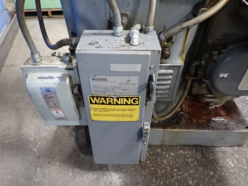 Cincinnati 10" X 35 1/2" Horizontal Mill