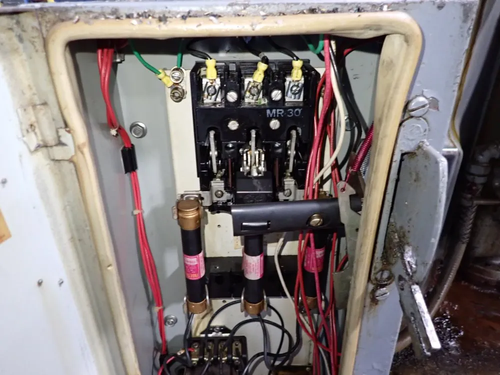 Cincinnati 10" X 35 1/2" Horizontal Mill