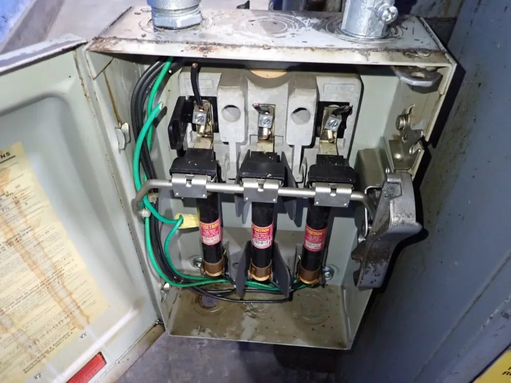 Cincinnati 10" X 35 1/2" Horizontal Mill