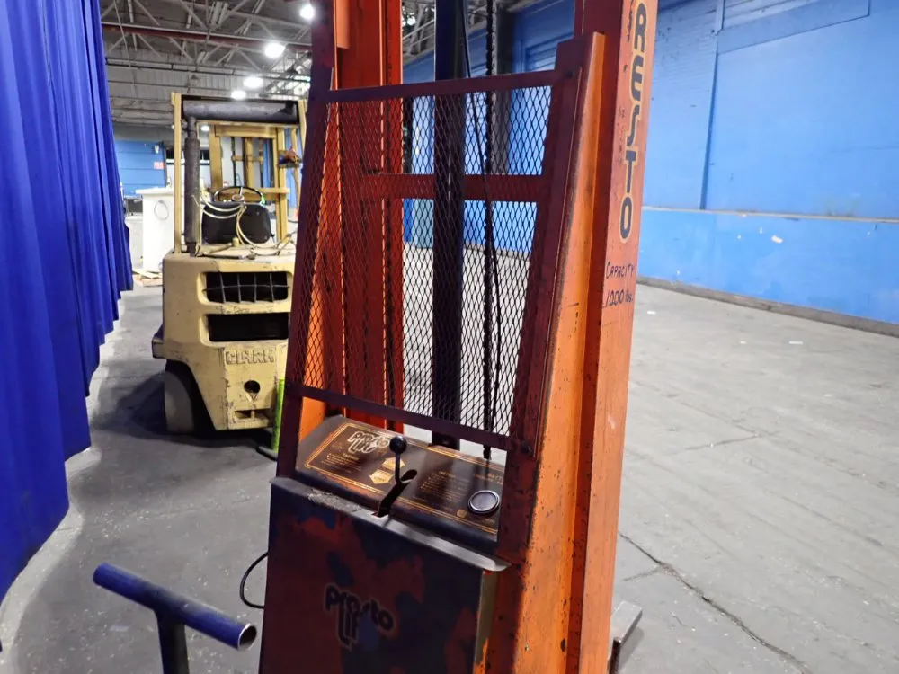 Presto 1000 Lbs Straddle Lift
