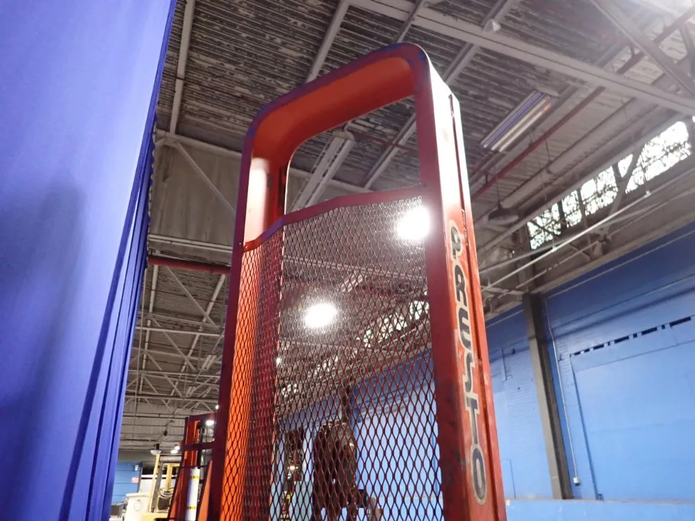 Lee Engineering 1000 Lbs Straddle Lift - M478