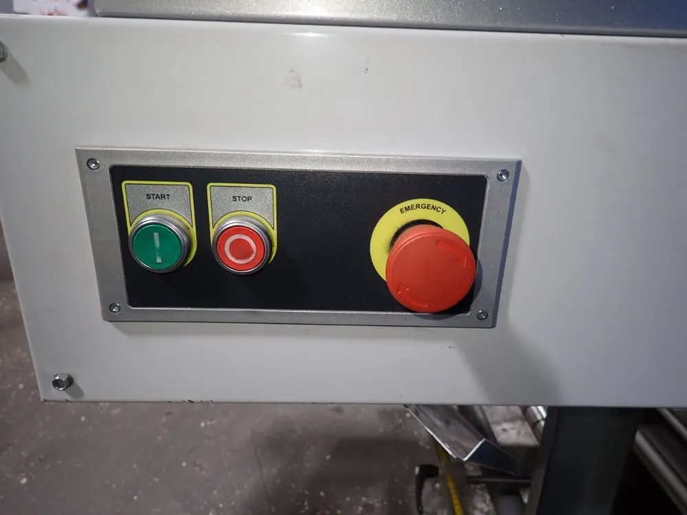 Smipack 29" X 17" Shrink Wrapper - Bp800as