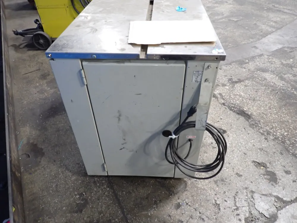 Uline 30" X 1" Strapping Machine - H-959