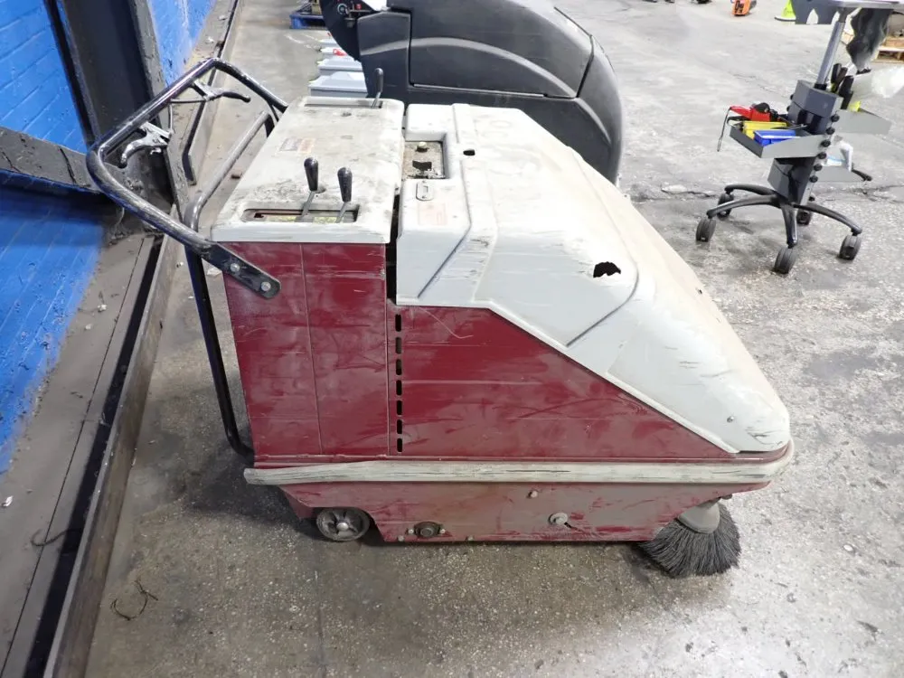 Minuteman 35" Floor Scrubber - Ws35e