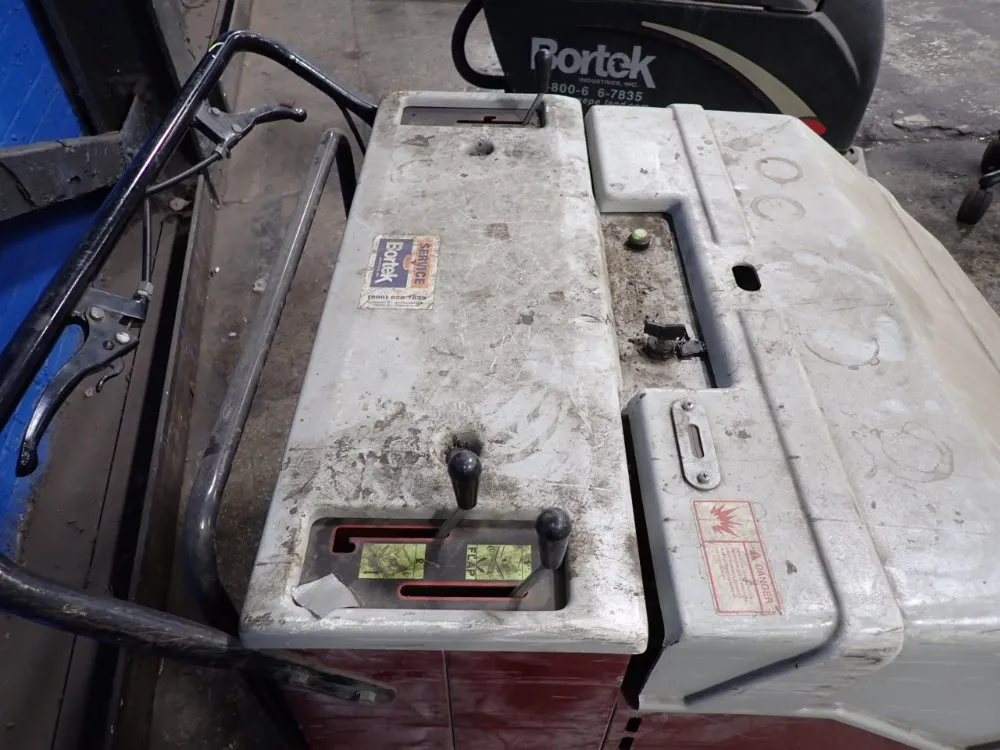 Minuteman 35" Floor Scrubber - Ws35e