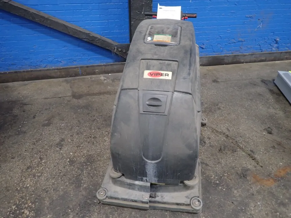 Viper 25" Floor Scrubber - Fang 26t