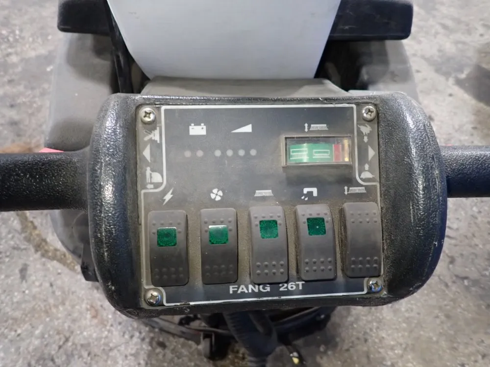 Viper 25" Floor Scrubber - Fang 26t