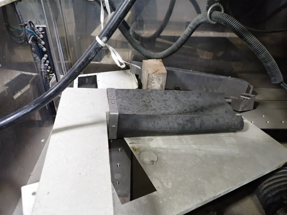 Fanuc Edm - Robocut A-1ie