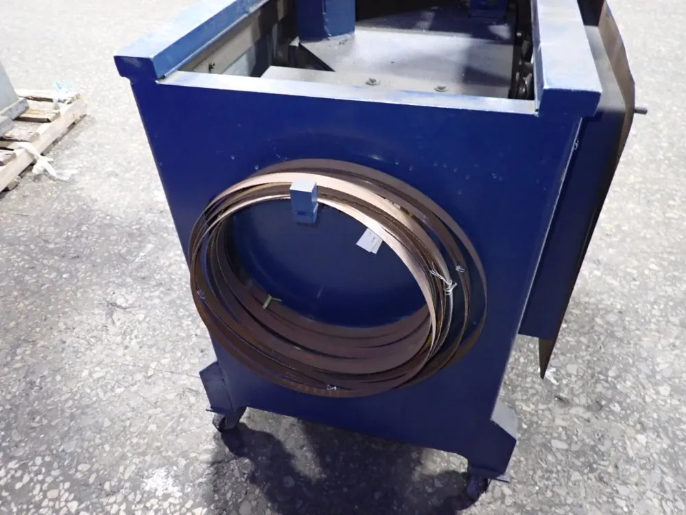 Roll-in Saw 14" Vertical Band Saw