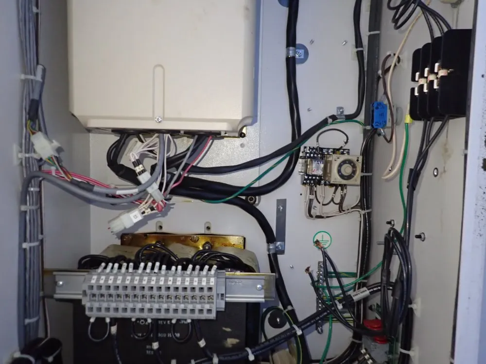 Fadal 16" X 35 1/2" Cnc Vmc - Vmc3016fxmp Ht