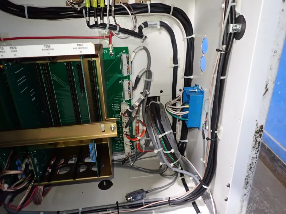 Fadal 16" X 35 1/2" Cnc Vmc - Vmc3016fxmp Ht