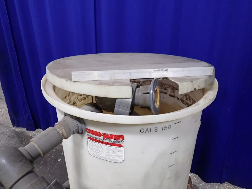 Chem-tainer 150 Gallon Poly Tank