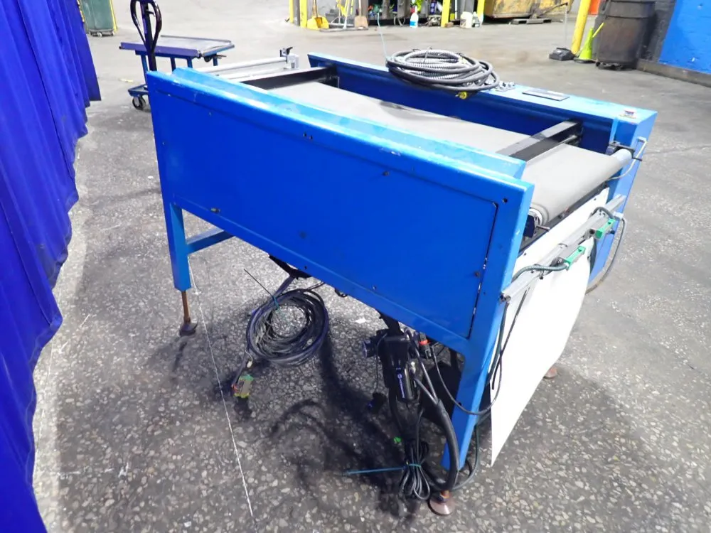 21" X 58" Belt Conveyor