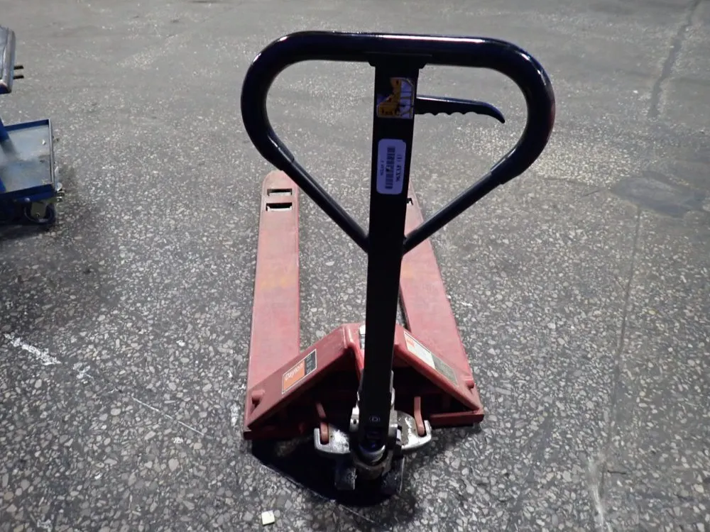 Dayton 5800 Lbs Pallet Jack - 4yx96