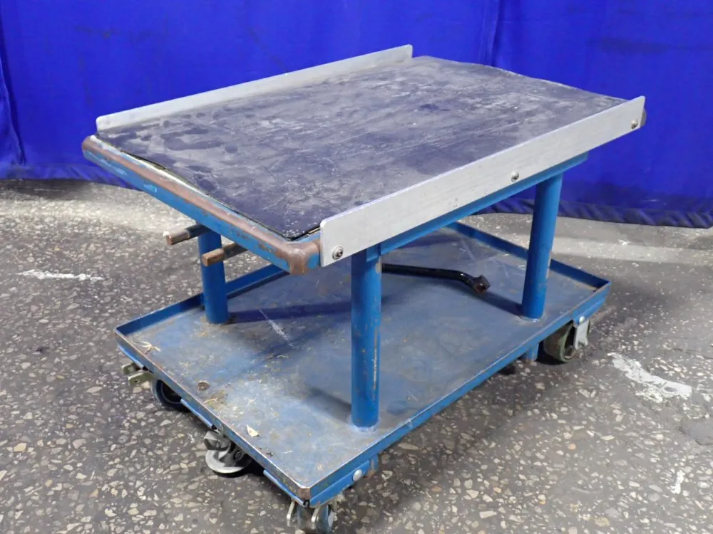35" X 24" Lift Cart