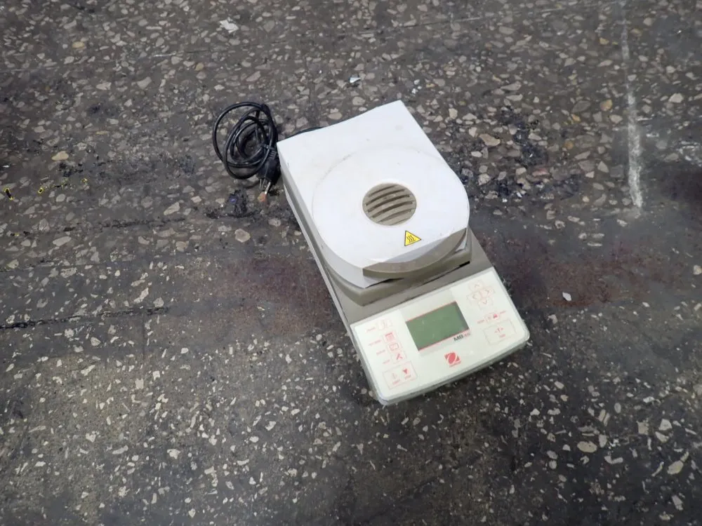 Ohaus Moisture Analyzer - Mb45-2a0