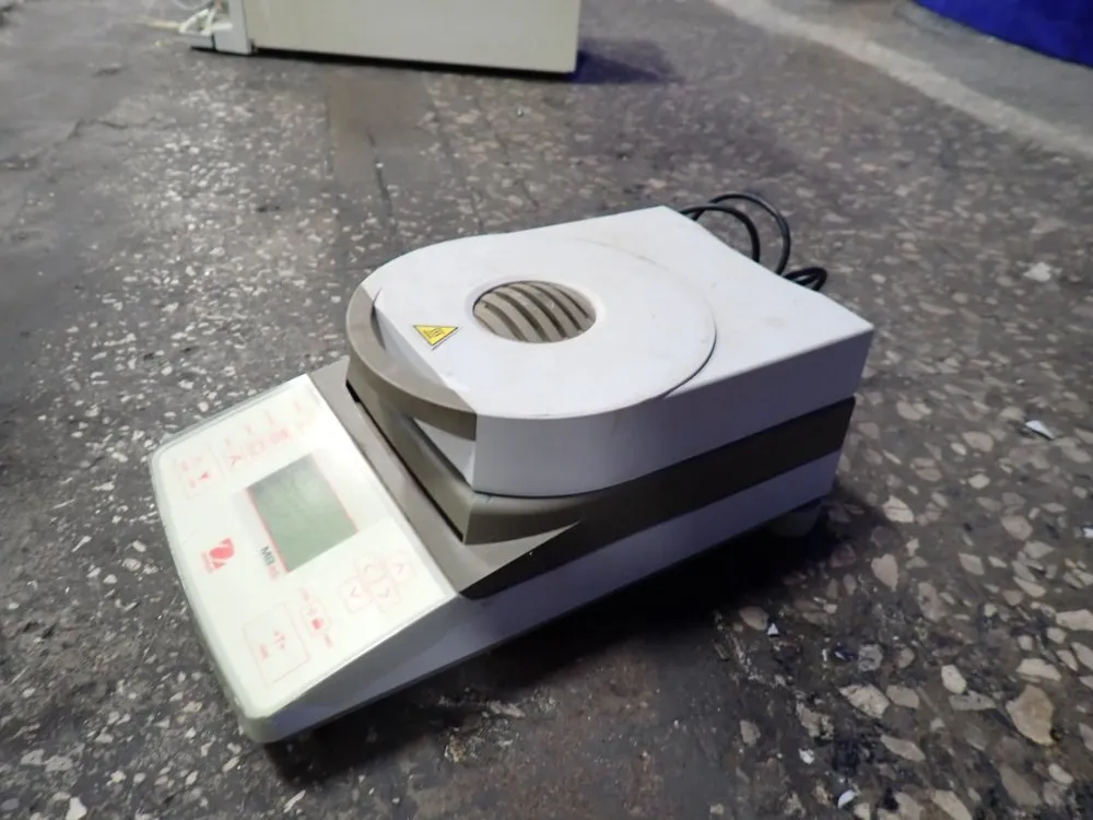 Ohaus Moisture Analyzer - Mb45-2a0