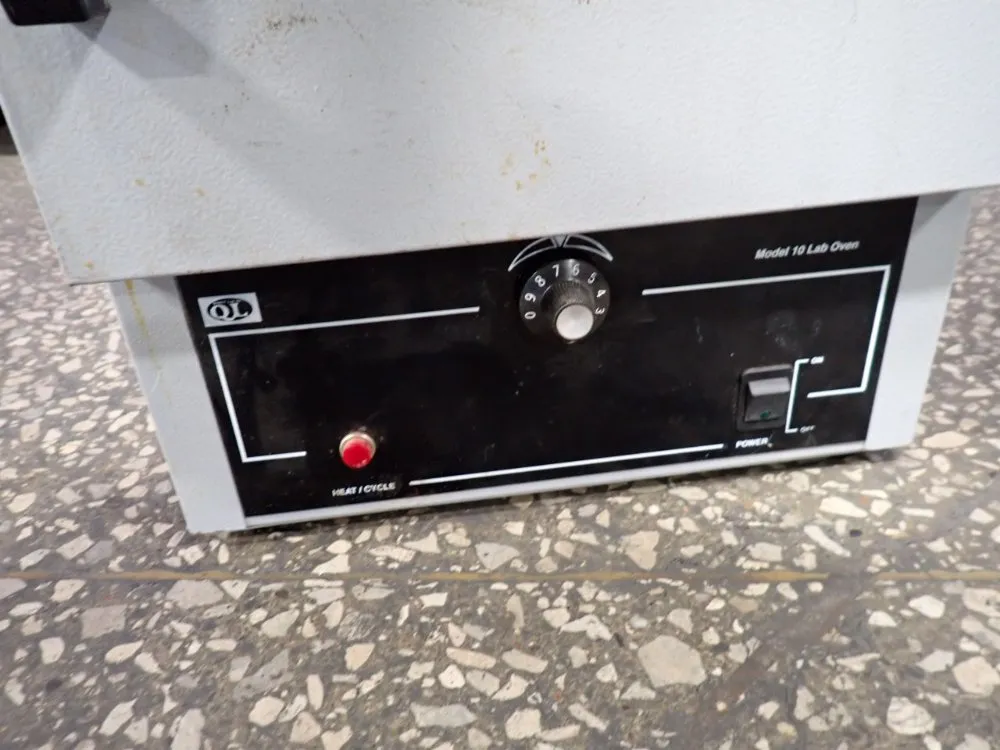 Quincy Lab Inc. 10" X 12" X 10" Labratory Oven - 10gc