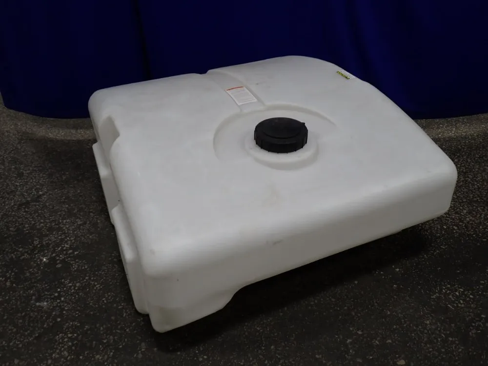 Ace Roto-mold 305 Gal Plastic Tank - Pu00305sq55