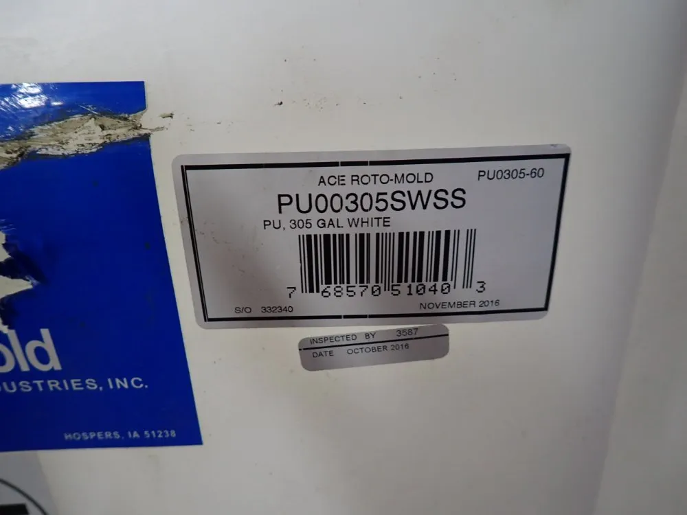 Ace Roto-mold 305 Gal Plastic Tank - Pu00305sq55