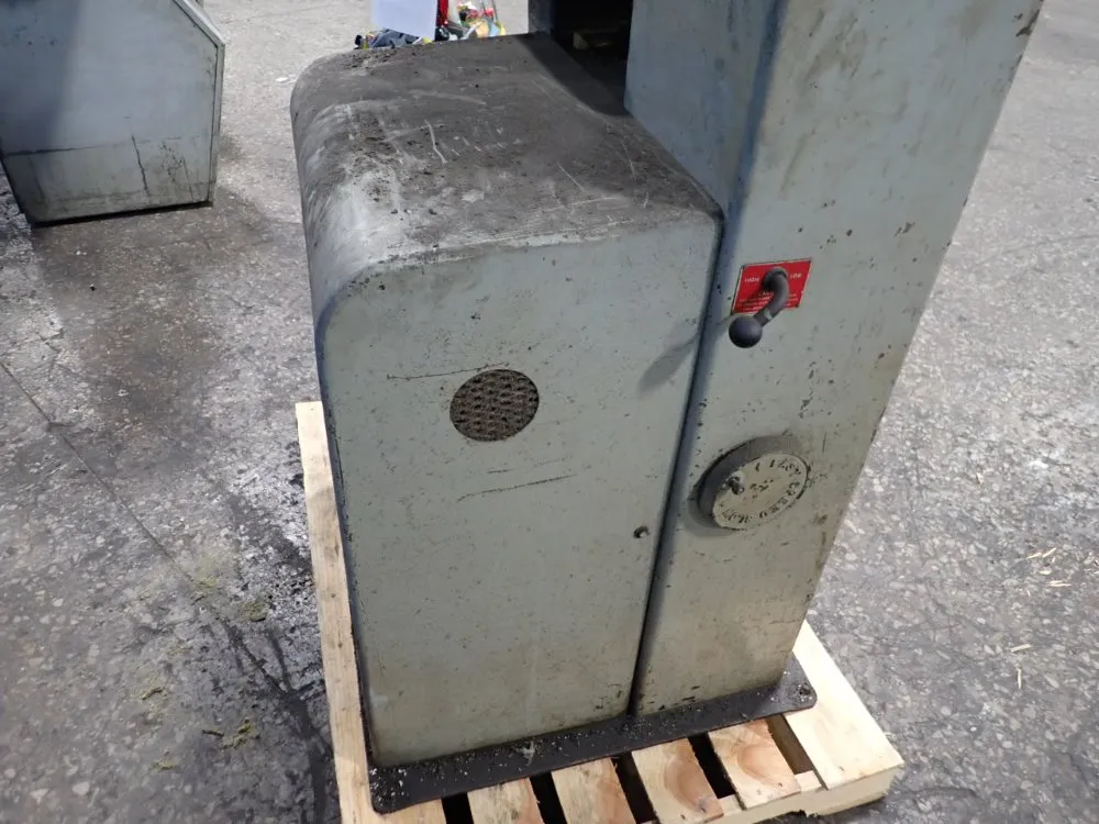 Doall 16" Vertical Band Saw - 1612-0