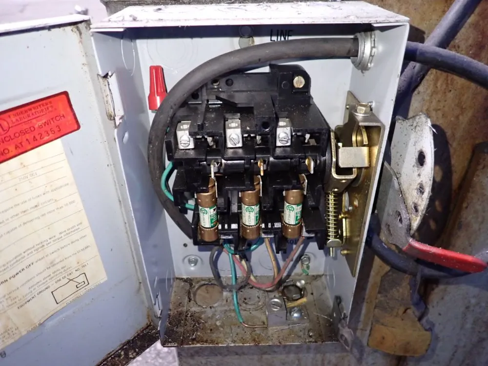 Harig 6" X 18" Surface Grinder - 618 W