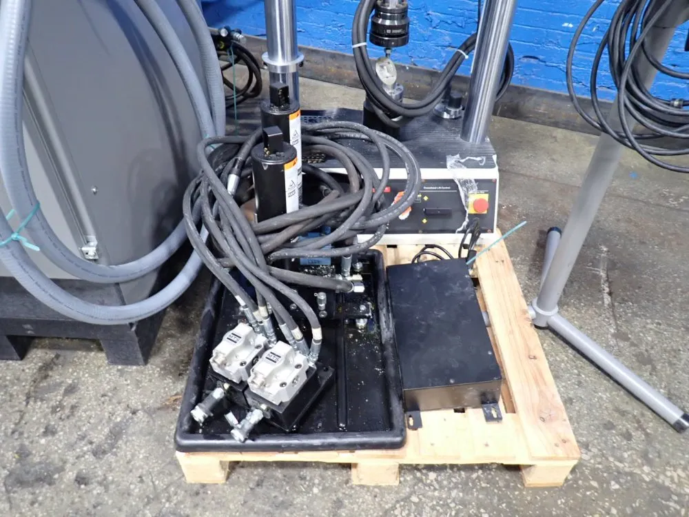 Mts Fatique Test System - 359xx A/t / 505.07