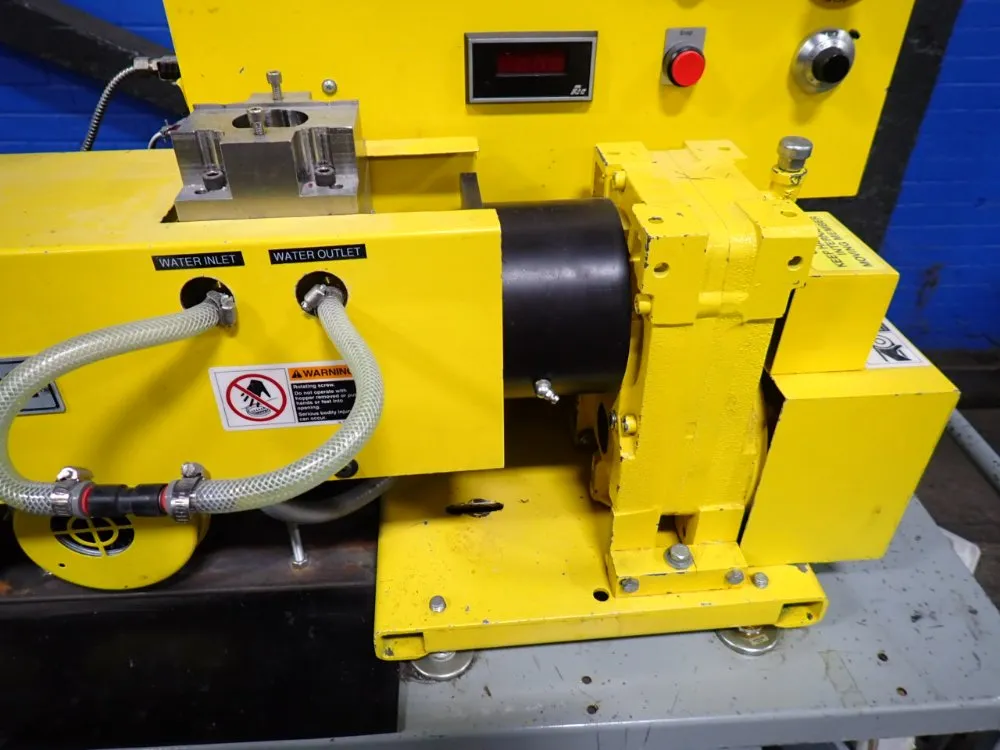 Wayne Portable Extruder