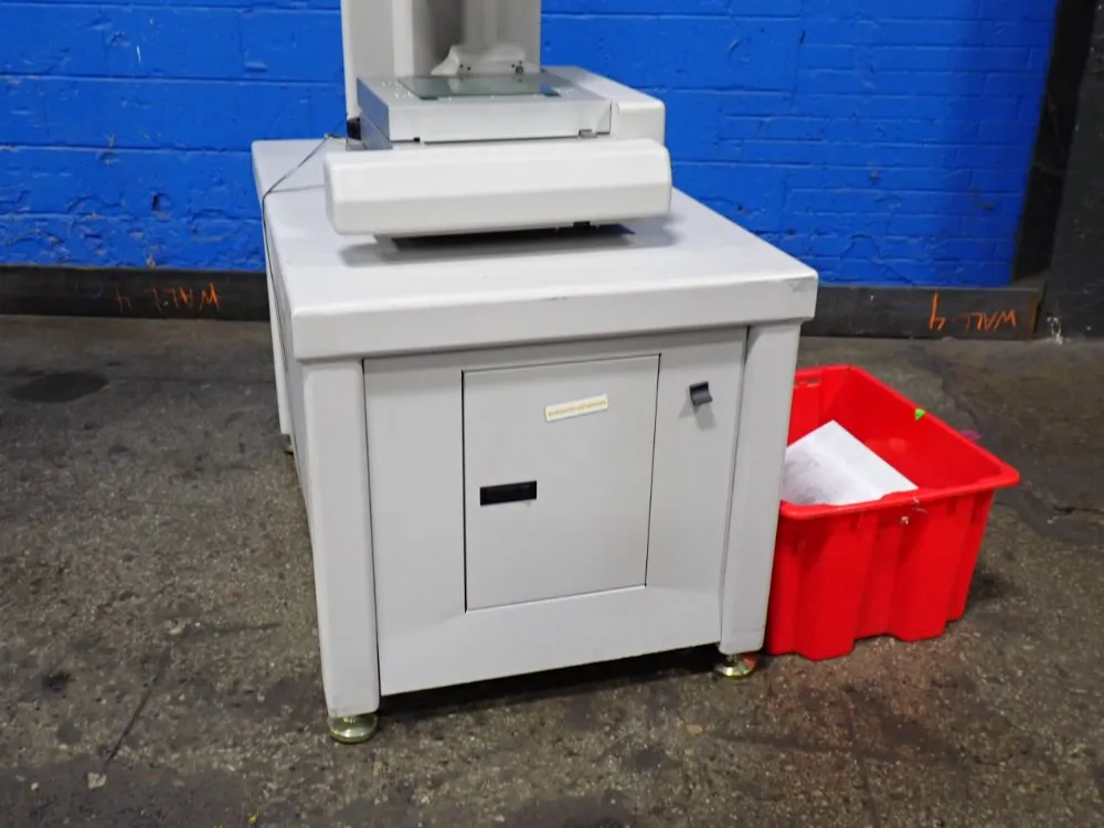 Micro-vu 6 1/2" X 8 X 1/2" Measurement Machine - Vertex 250