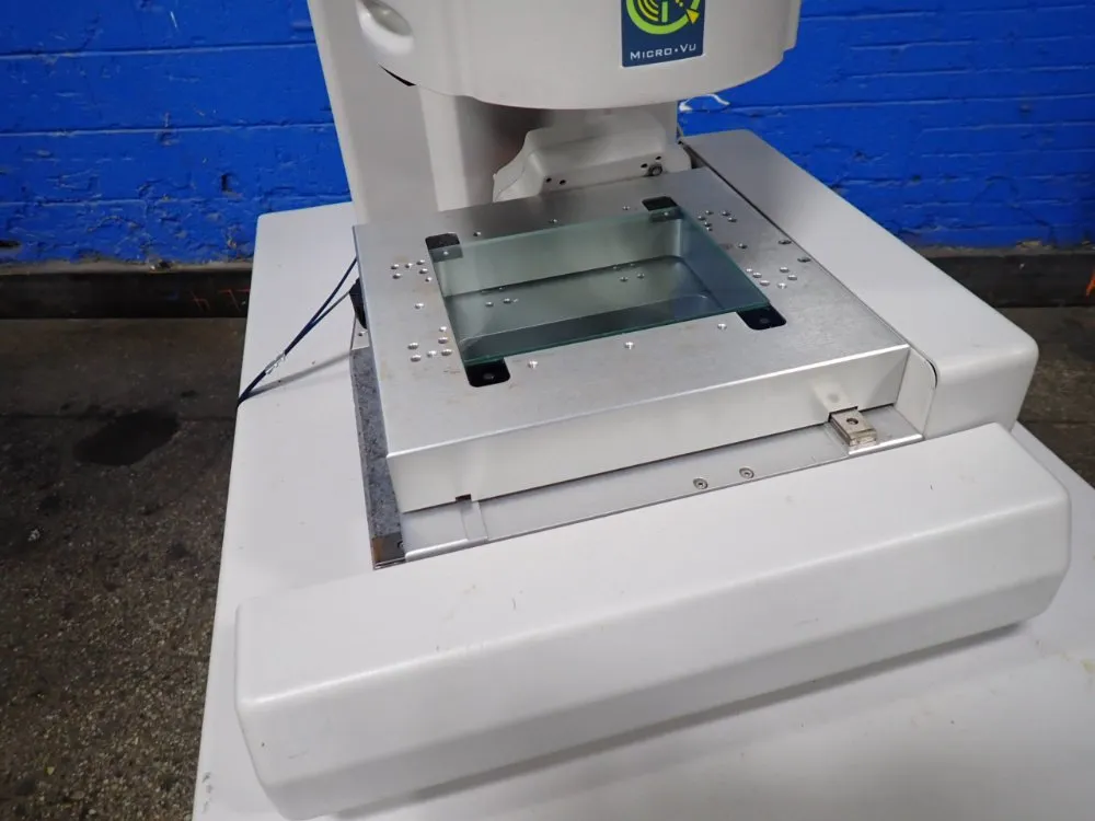 Micro-vu 6 1/2" X 8 X 1/2" Measurement Machine - Vertex 250