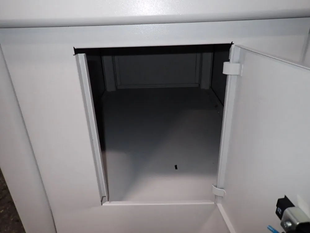 Micro-vu 6 1/2" X 8 X 1/2" Measurement Machine - Vertex 250