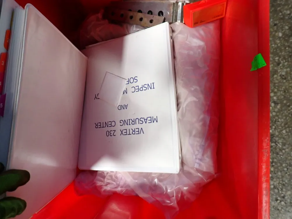 Micro-vu 6 1/2" X 8 X 1/2" Measurement Machine - Vertex 250