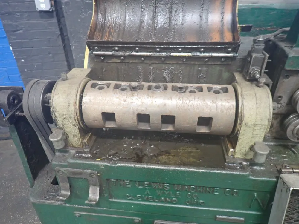 The Lewis Machine Co. Wire Straigtener & Cut Off - 2cg