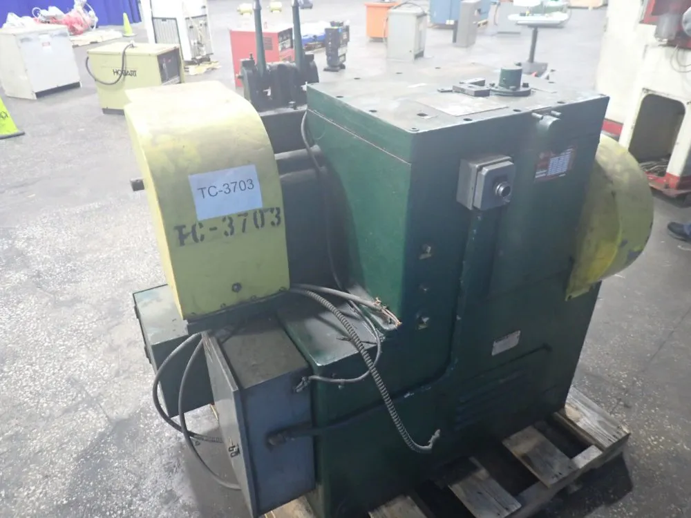 The Lewis Machine Co. Wire Straigtener & Cut Off - 2cg