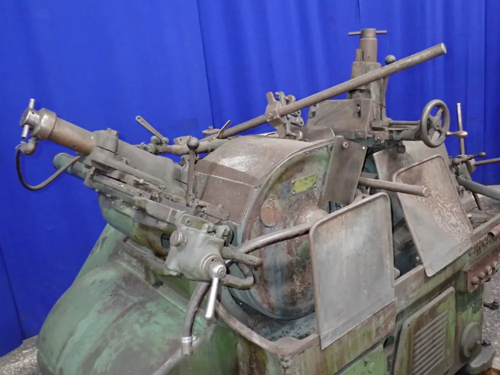 Cincinnati 6" Wheel Centerless Grinder