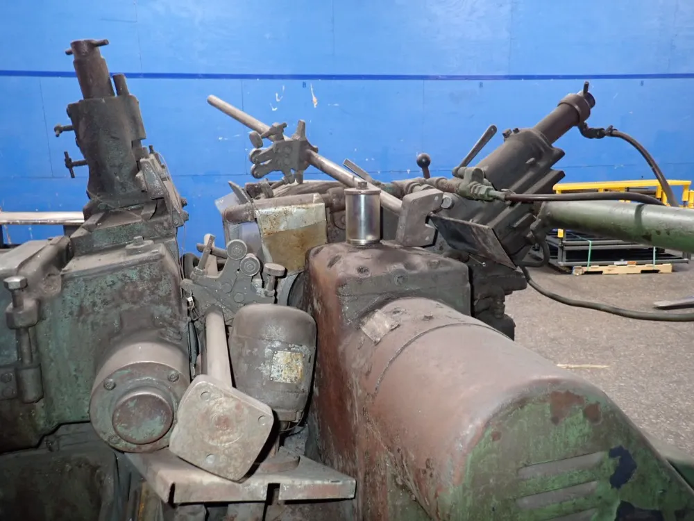 Cincinnati 6" Wheel Centerless Grinder