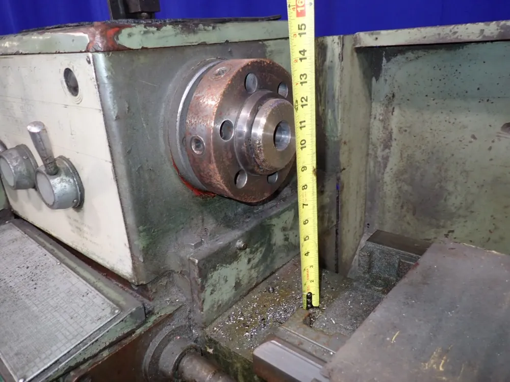 Hercules 20" / 15" X 52" Gap Bed Lathe - 1540