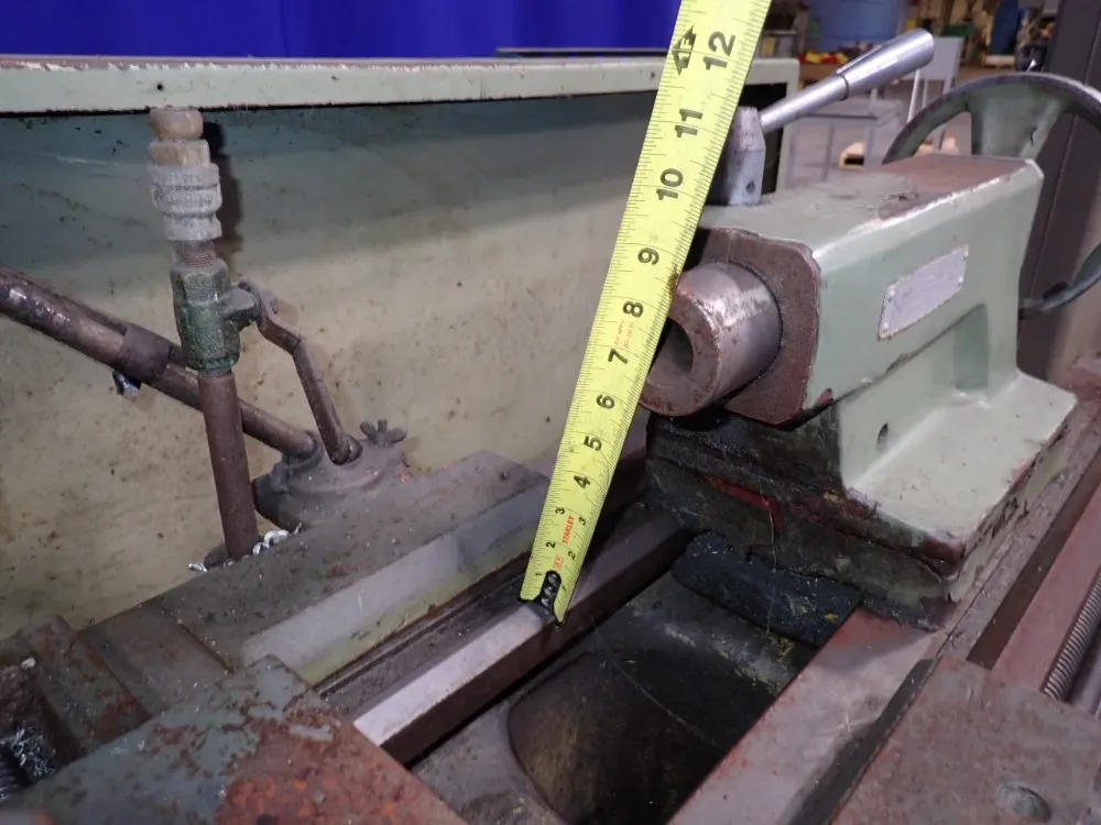 Hercules 20" / 15" X 52" Gap Bed Lathe - 1540