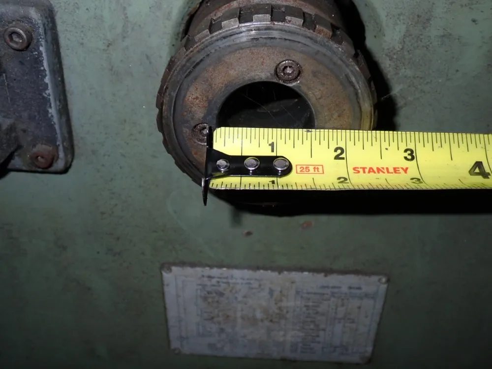 Hercules 20" / 15" X 52" Gap Bed Lathe - 1540