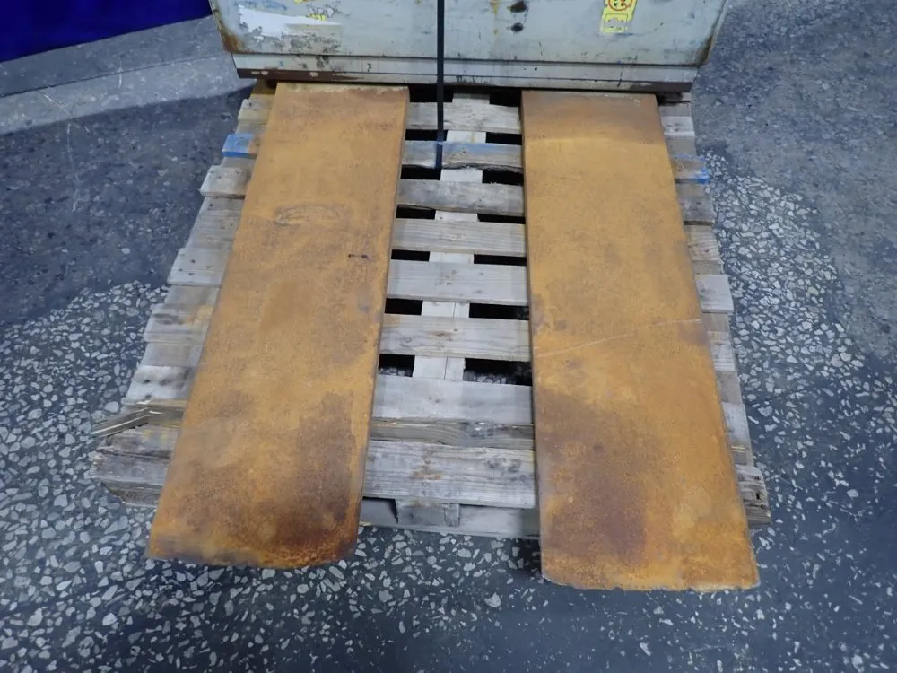 Cascade Corporation 4500 Lbs Push/pull Forklift Attachment - 45e-phs-630