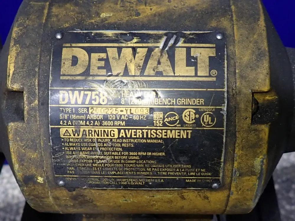 Dewalt 8" Bench Grinder - Dw758
