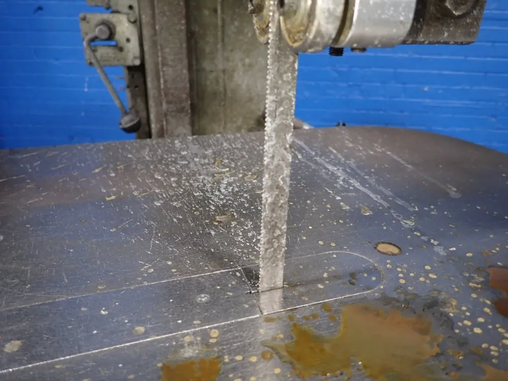 Grob Inc 18" Vertical Band Saw - 4v-18